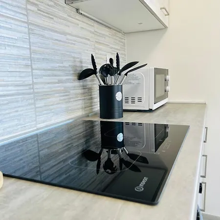 Enzo House Lägenhet Rom